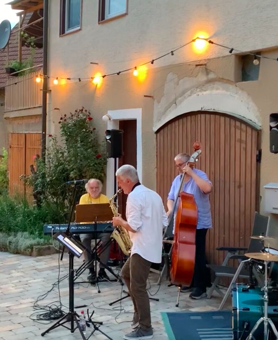 Bert Gerhardt mit Band bei der Nacht der Keller in Weinstadt